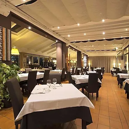 Отель Four Points Flex By Sheraton 4*